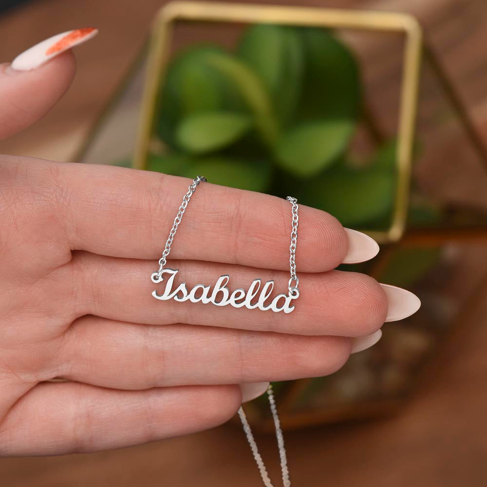 LuxeScript Personalized Name Necklace